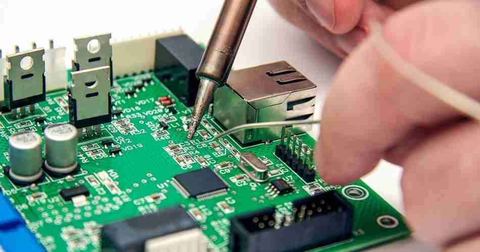 Manual welding | PCB | PCBA | Electronic Components | pcbandassembly Manual welding | PCB | PCBA | Electronic Components | pcbandassembly