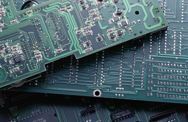 The Advantages of Flexible PCBs in Compact Circuit Board Design