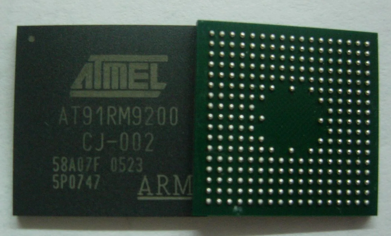  Atmel BGA (Ball Grid Array) chip
